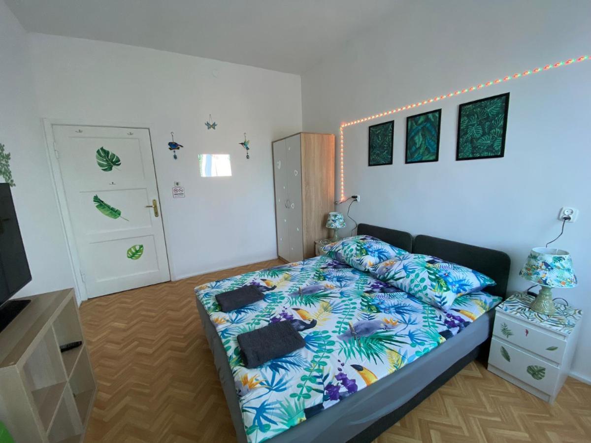 Jungle Rooms Gdansk Bagian luar foto