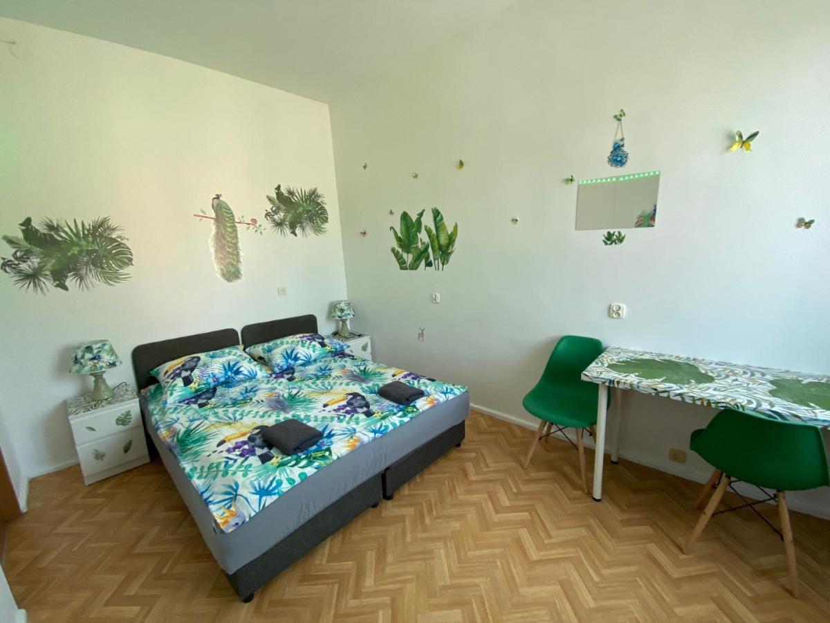 Jungle Rooms Gdansk Bagian luar foto